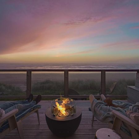 Steps From The Beach! Hottub, $1M Ocean View, Deck والدبورت المظهر الخارجي الصورة